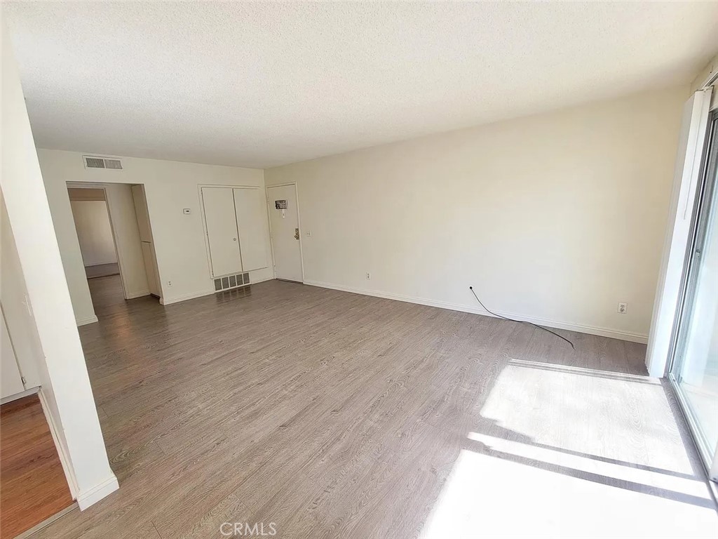 Residential Lease for rent at 1525 Walnut Leaf 109, Walnut CA featuring 2 beds and 2 baths