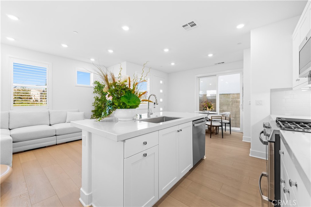 Residential for sale at 410 Lobata, Irvine CA featuring 4 beds and 4 baths