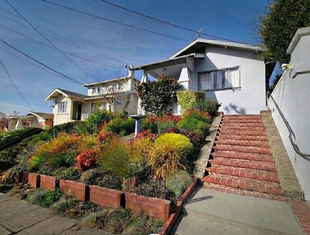 Residential for sale at 535 Zorah St, Oakland CA featuring 2 beds and 1 bath
