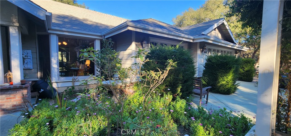Residential Lease for rent at 1961 Vineyard View, San Luis Obispo CA featuring 3 beds and 3 baths