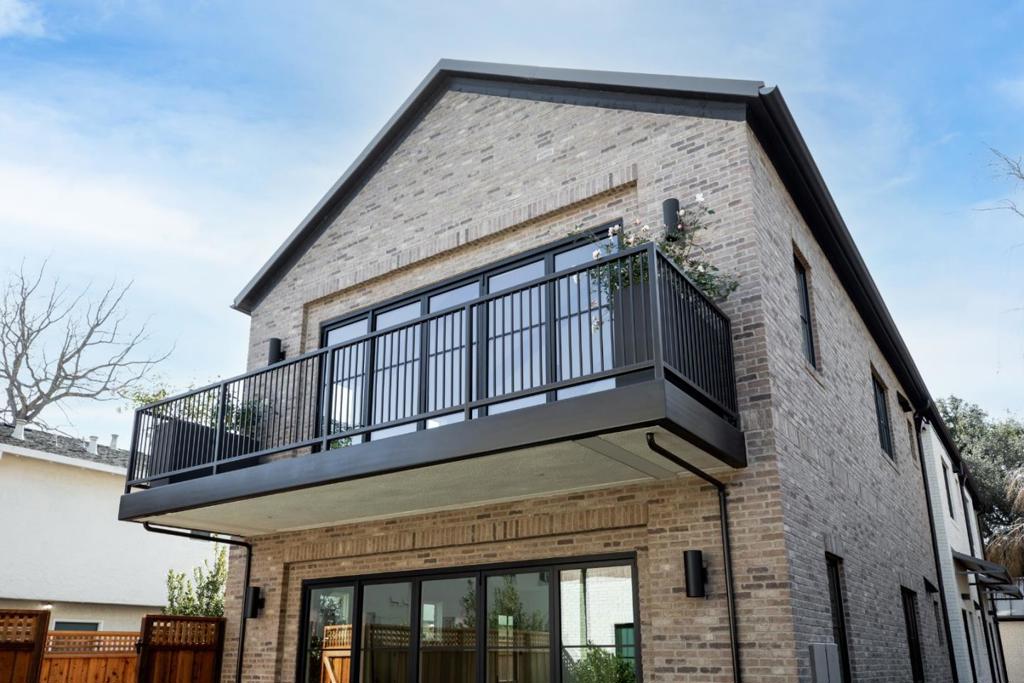 Residential for sale at 164 Waverley Street, Palo Alto CA featuring 3 beds and 4 baths