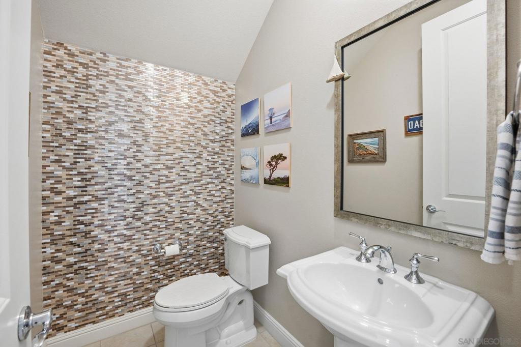 Residential for sale at 4825 Portola Ct, Carlsbad CA featuring 4 beds and 5 baths