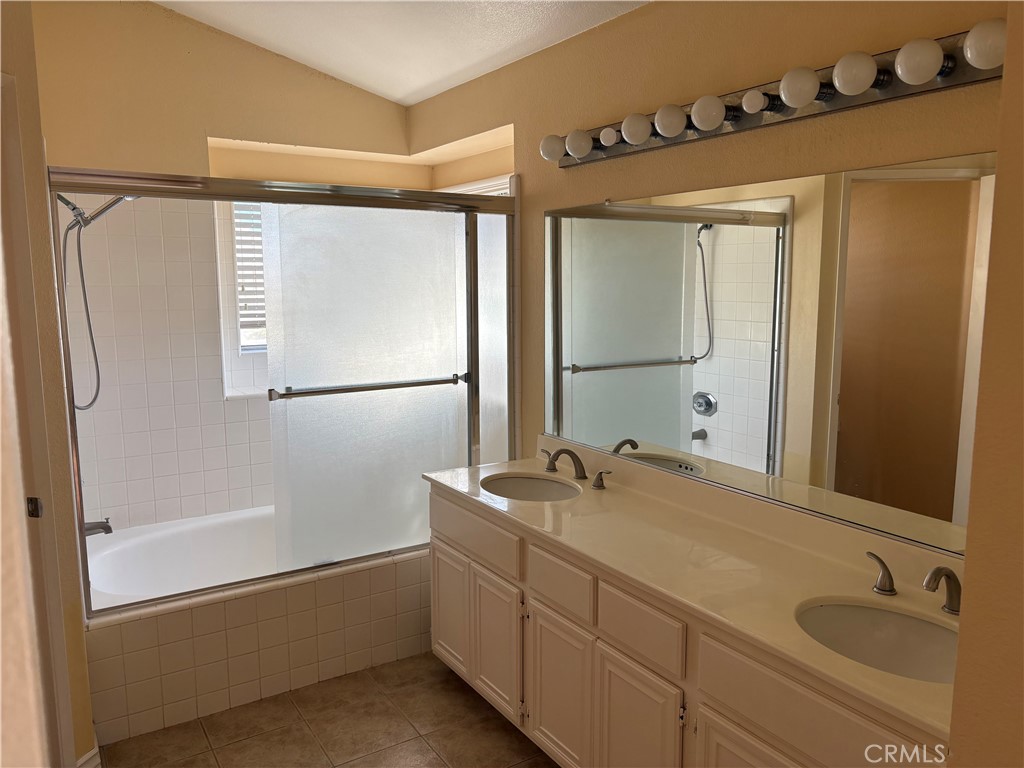 Residential Lease for rent at 16010 Ranch, La Mirada CA featuring 3 beds and 3 baths