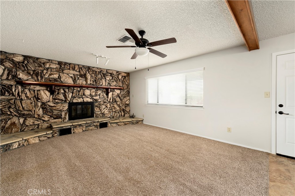 Residential for sale at 3100 Woodstown, Bakersfield CA featuring 3 beds and 2 baths