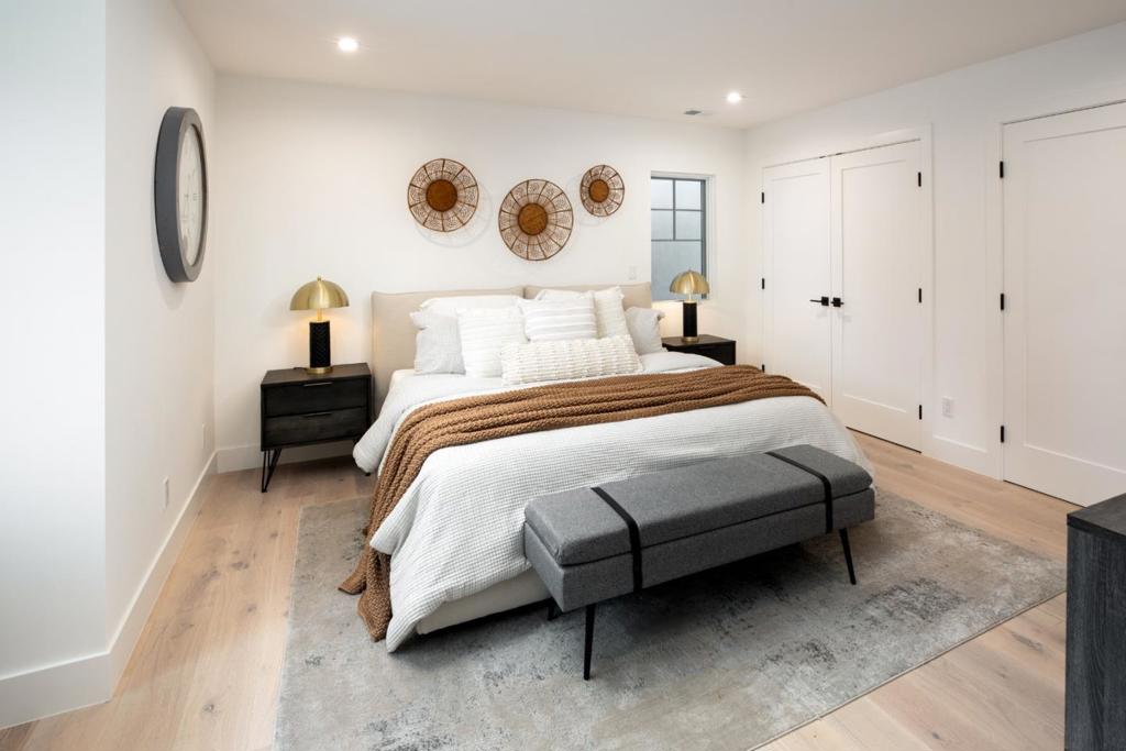 Residential Income for sale at 737 Linden Avenue, Burlingame CA