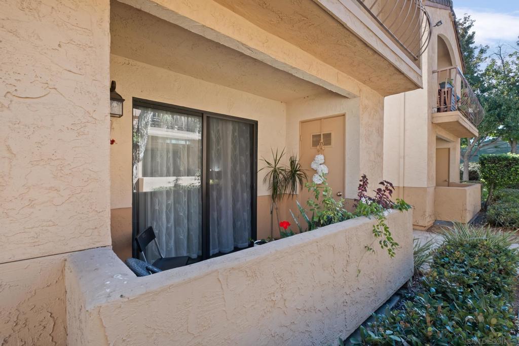 Residential for sale at 12191 Cuyamaca College Dr E 613, El Cajon CA featuring 1 bed and 1 bath
