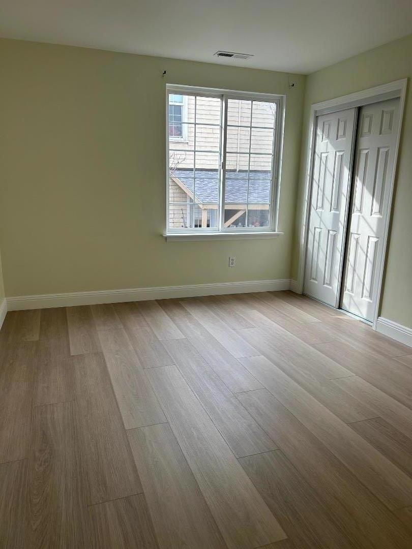 Residential Lease for rent at 339 Second, South San Francisco CA featuring 2 beds and 2 baths