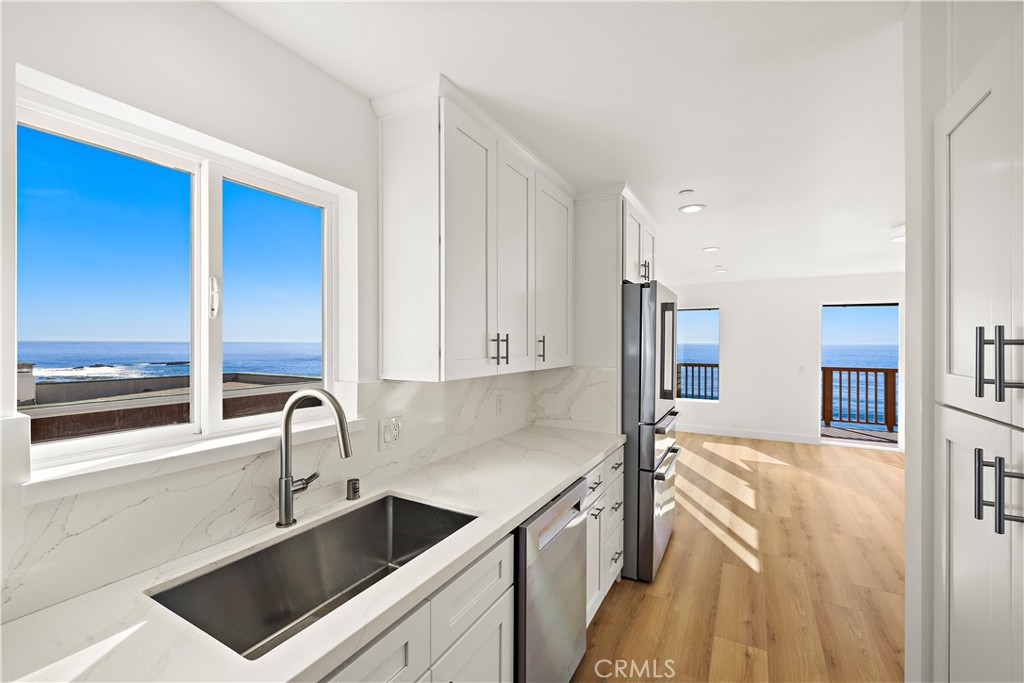 Residential Lease for rent at 1045 Gaviota Drive B, Laguna Beach CA featuring 3 beds and 3 baths