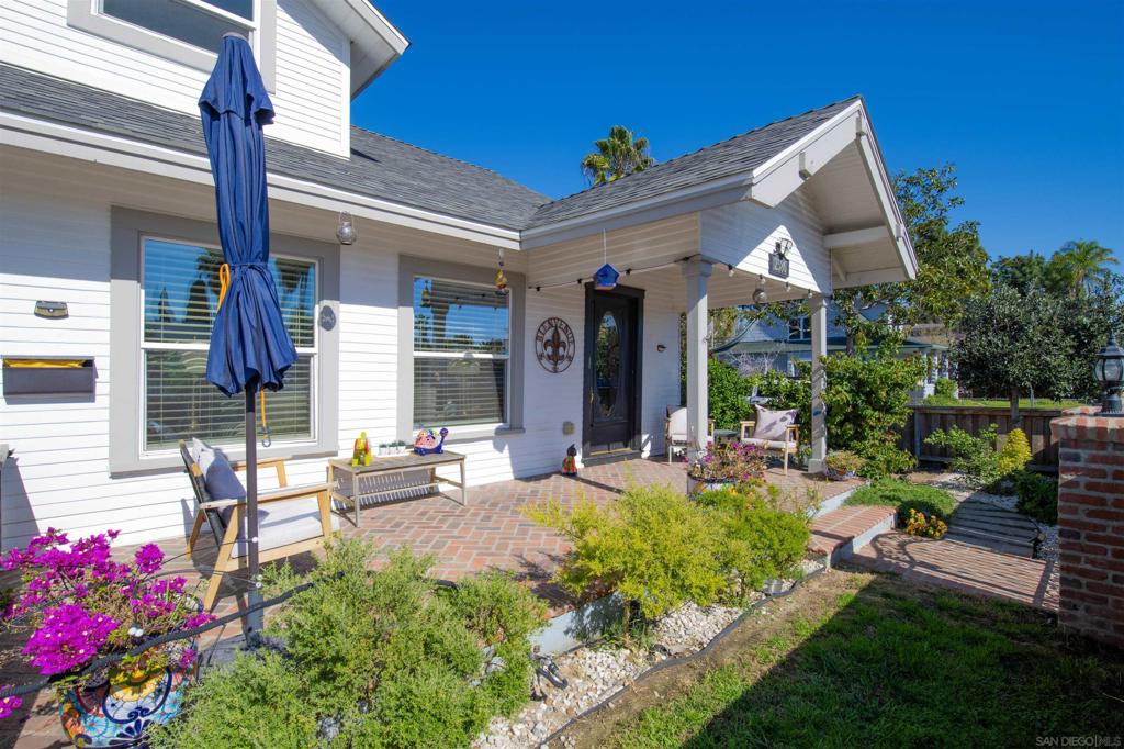 Residential for sale at 2586 A St., San Diego CA featuring 3 beds and 2 baths