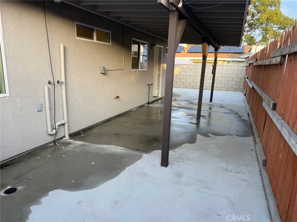 Residential Lease for rent at 5118 Lincoln, Chino CA featuring 3 beds and 2 baths