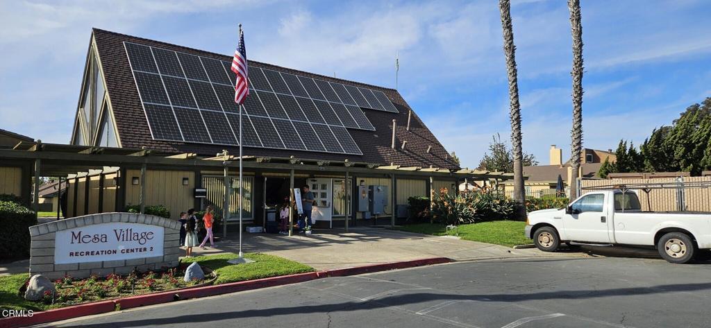 Residential for sale at 10582 Caminito Glenellen, San Diego CA featuring 3 beds and 2 baths