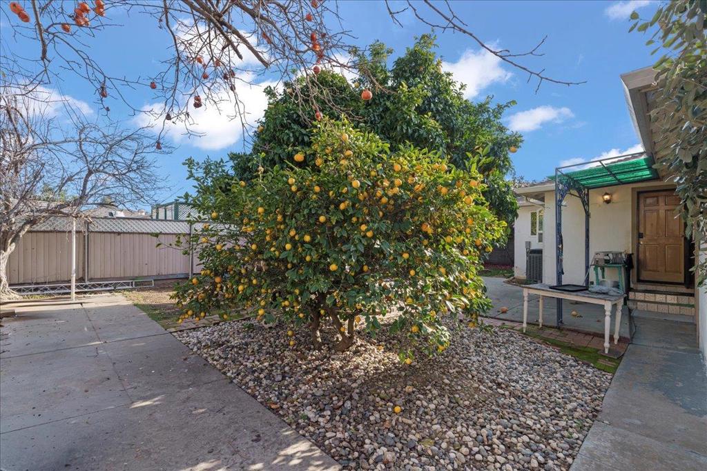 Residential for sale at 4714 Balboa Way, Fremont CA featuring 3 beds and 2 baths