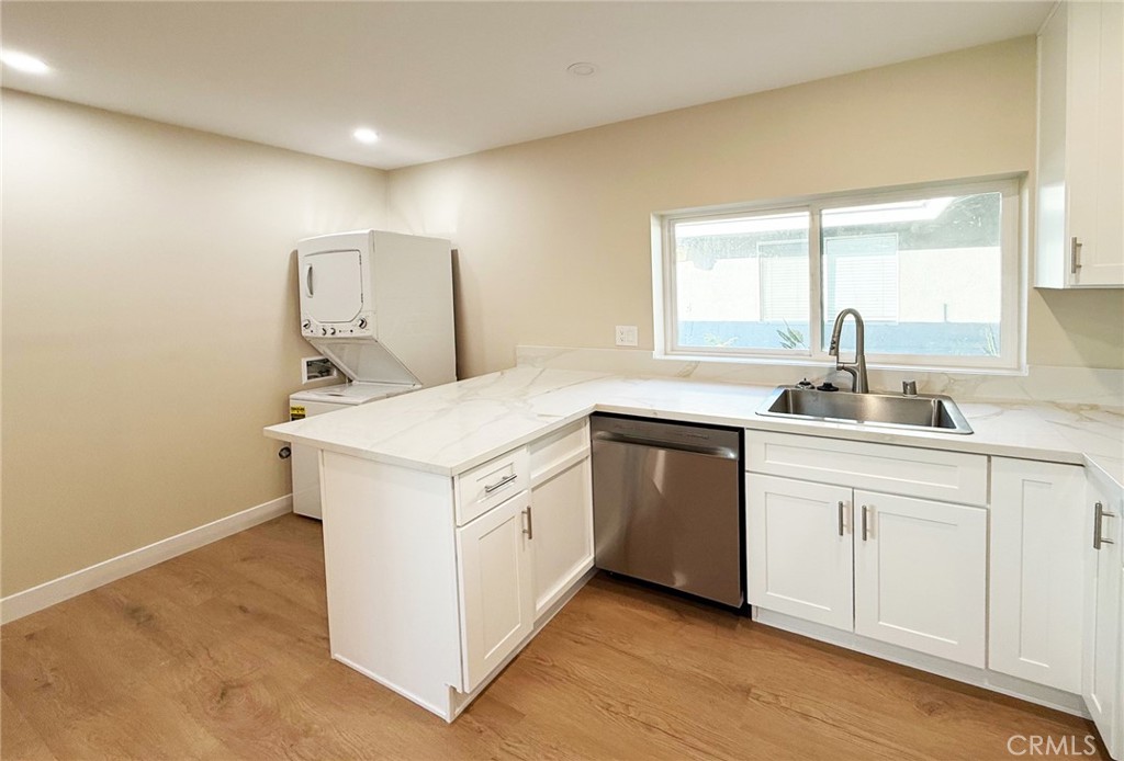 Residential Lease for rent at 19936 Ranger, Huntington Beach CA and 1 bath