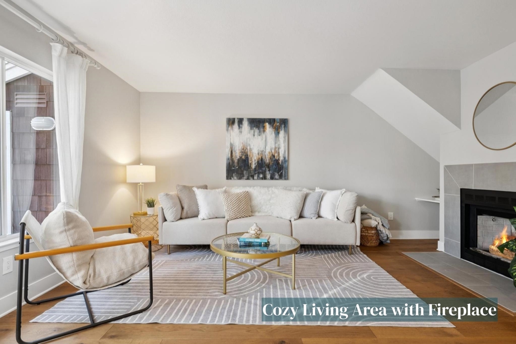 Residential for sale at 212 Bayside Ct, Richmond CA featuring 1 bed and 1 bath