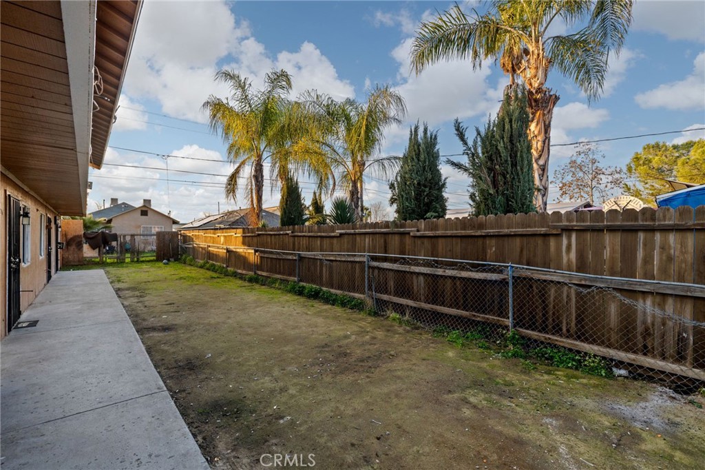 Residential Income for sale at 715 N Street, Bakersfield CA