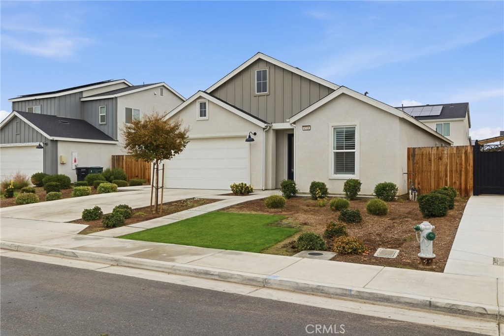 Residential for sale at 6516 Walkers Glen, Bakersfield CA featuring 4 beds and 3 baths