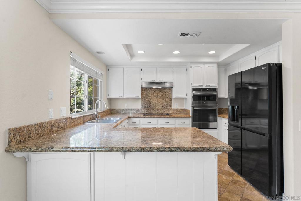 Residential for sale at 4040 Porte De Palmas 31, San Diego CA featuring 3 beds and 3 baths