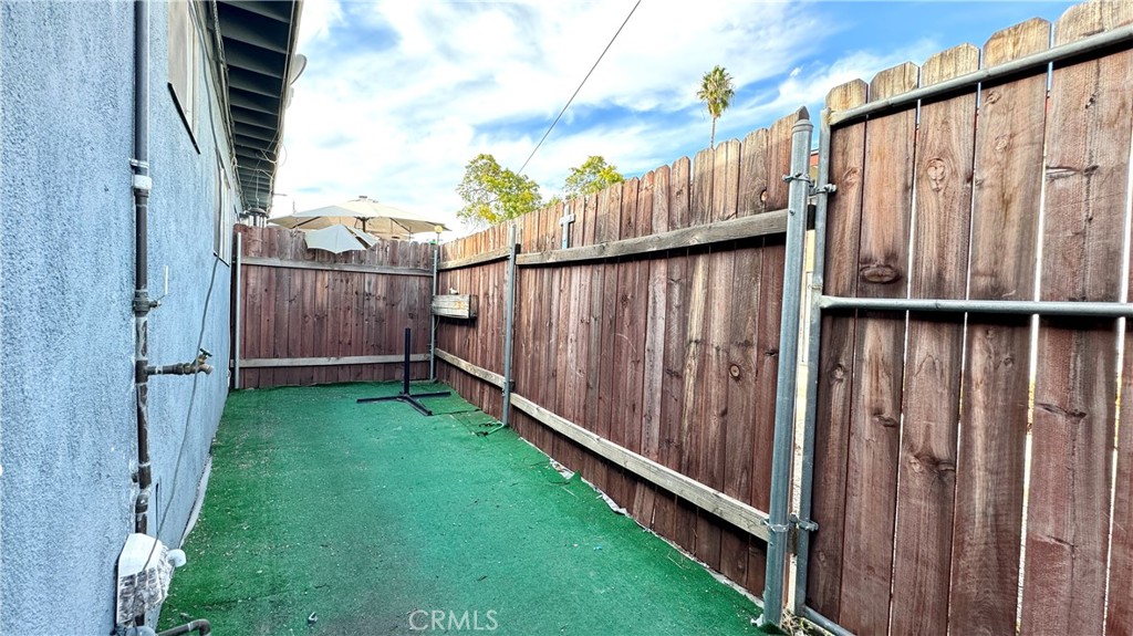 Residential Lease for rent at 262 Garnet Way C, Upland CA featuring 2 beds and 1 bath