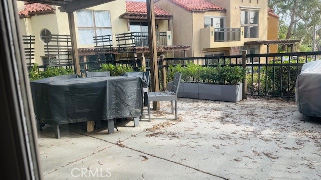 Residential Lease for rent at 605 Bay Hill, Newport Beach CA featuring 3 beds and 3 baths