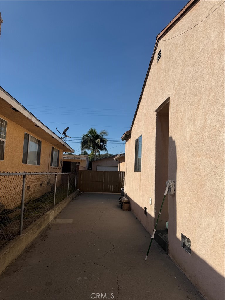 Residential Income for sale at 10127 Pinehurst, South Gate CA