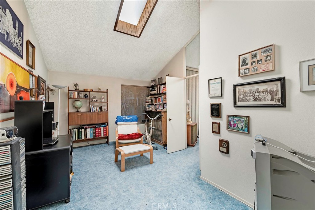 Residential for sale at 2020 Del Bay, Lakewood CA featuring 3 beds and 2 baths