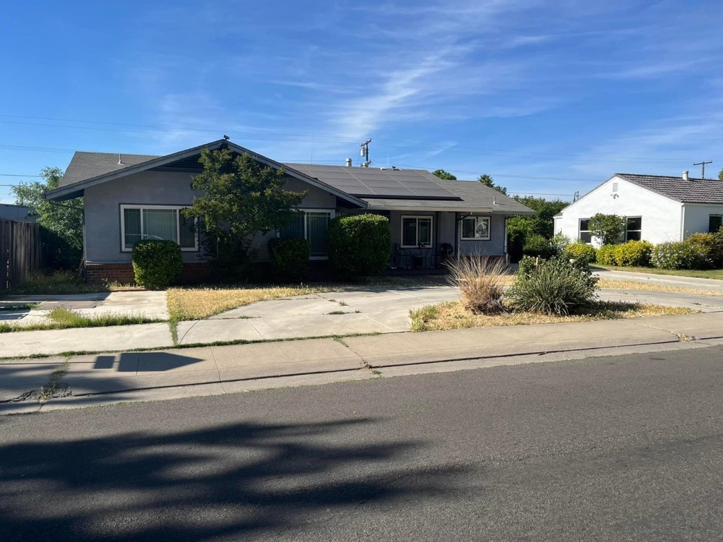 Residential for sale at 1825 Michigan Ave, Stockton CA featuring 3 beds and 2 baths