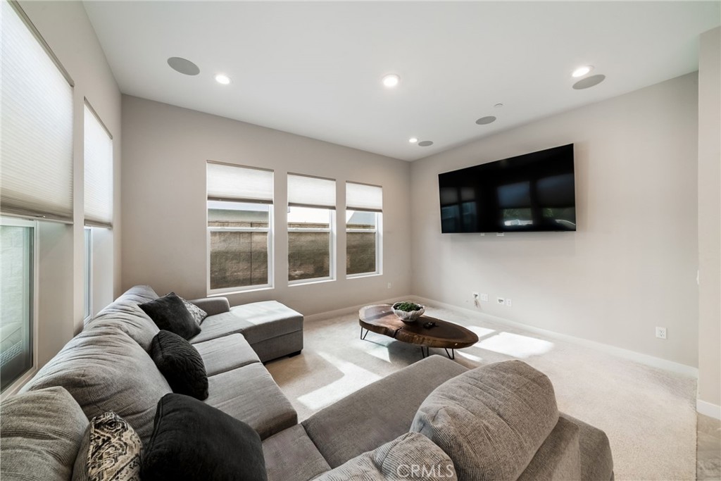 Residential for sale at 160 Tivoli, Lake Forest CA featuring 4 beds and 5 baths