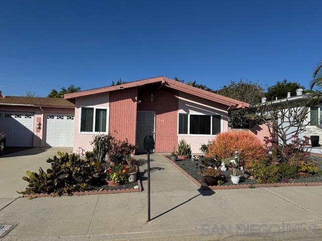 Residential for sale at 3648 Seaflower Ln, Oceanside CA featuring 2 beds and 2 baths