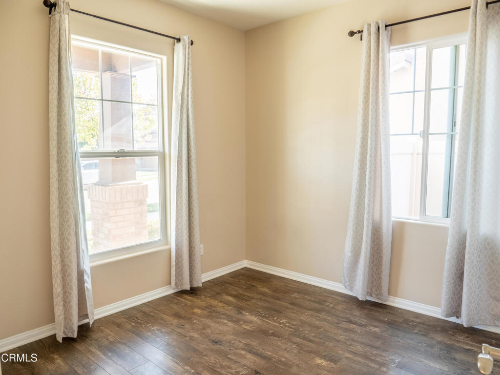 Residential Lease for rent at 520 Nile River Drive, Oxnard CA featuring 4 beds and 3 baths