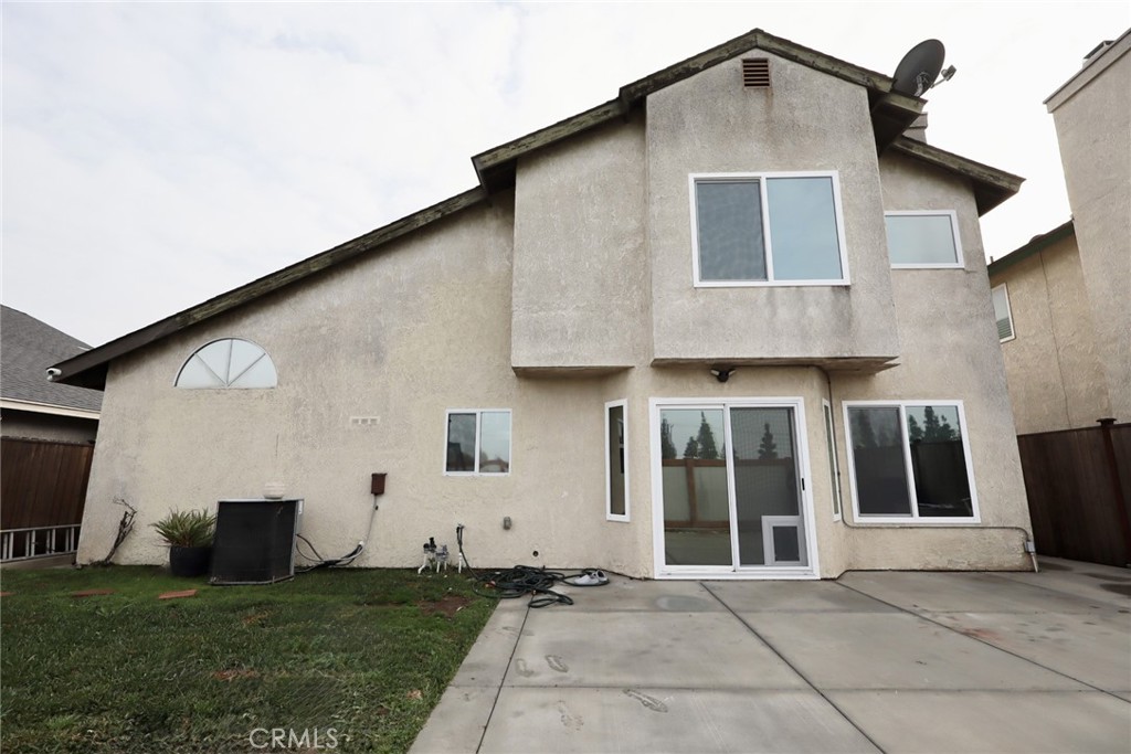 Residential for sale at 2804 Rippling Brook, Ontario CA featuring 3 beds and 3 baths