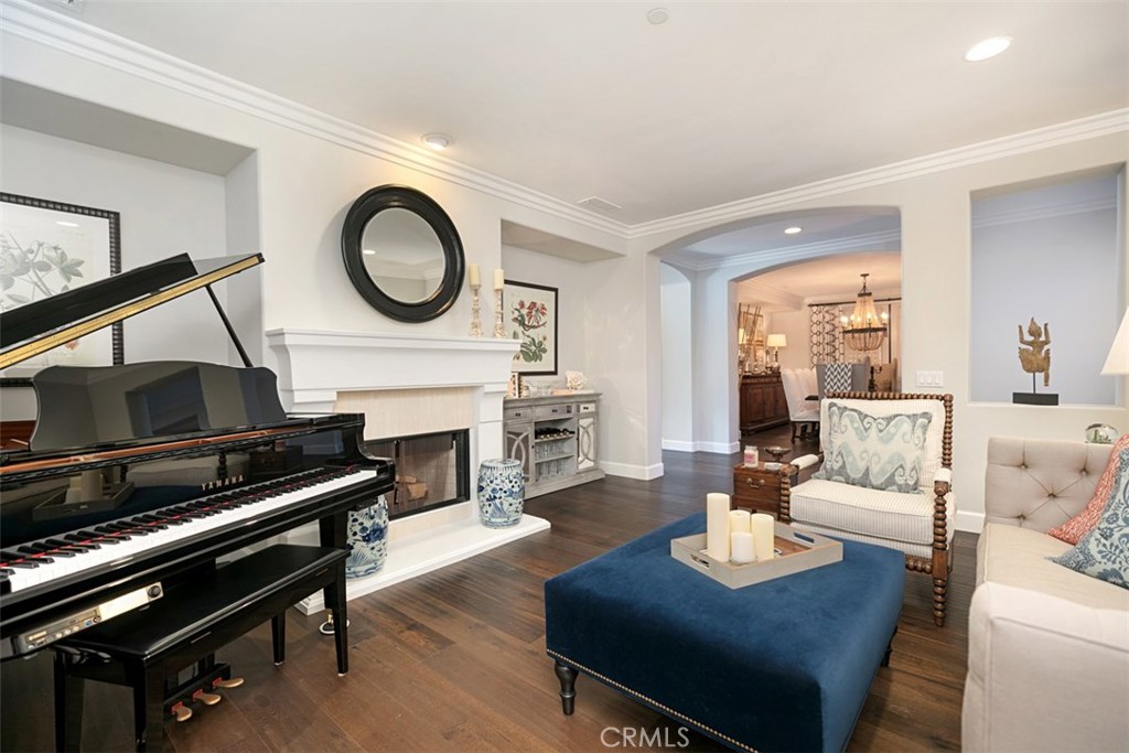 Residential Lease for rent at 27 Via Monarca Street, Dana Point CA featuring 4 beds and 5 baths