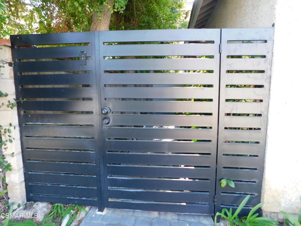 Residential Lease for rent at 30024 Quail Run Drive, Agoura Hills CA featuring 4 beds and 3 baths