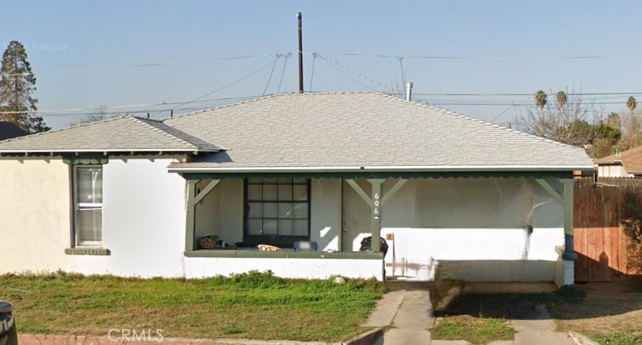Residential Income for sale at 606 Woodrow, Bakersfield CA
