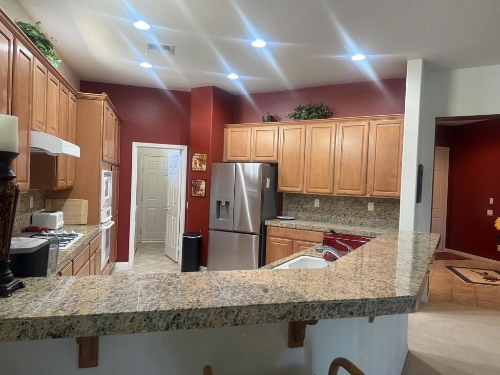 Residential Lease for rent at 43387 Saint Andrews Drive, Indio CA featuring 2 beds and 2 baths
