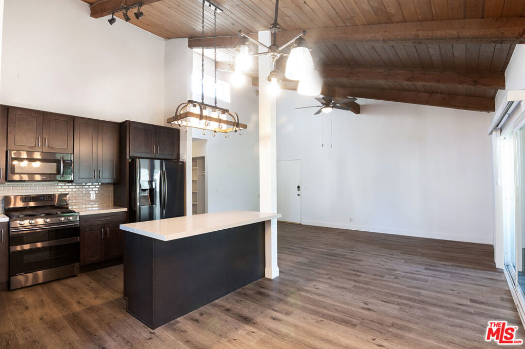 Residential Lease for rent at 4810 Hollow Corner Road 242, Culver City CA featuring 3 beds and 2 baths