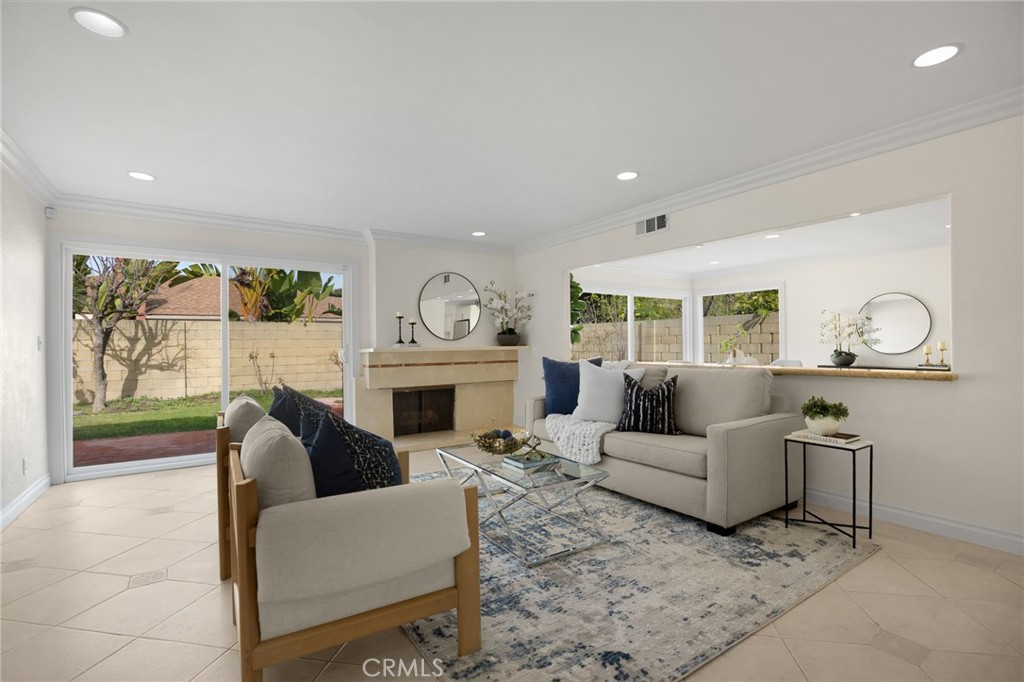 Residential for sale at 6781 Bridgewater, Huntington Beach CA featuring 4 beds and 2 baths