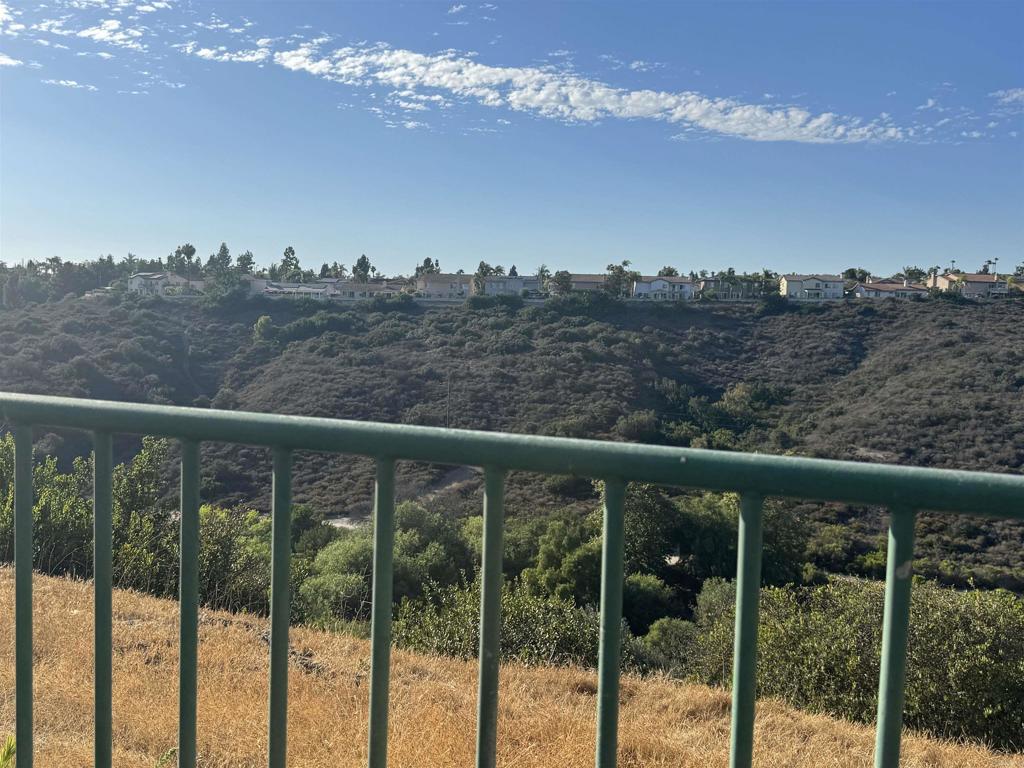 Residential Lease for rent at 821 VERIN LN, Chula Vista CA featuring 5 beds and 3 baths