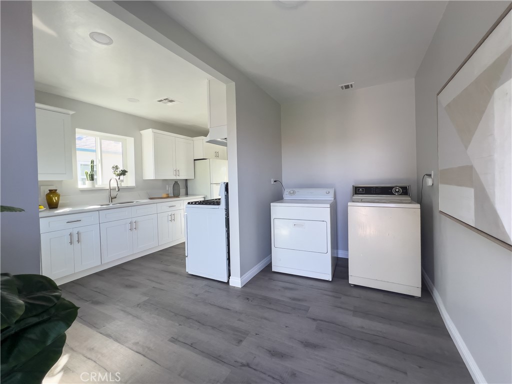 Residential for sale at 2652 Delco Avenue, El Monte CA featuring 3 beds and 1 bath