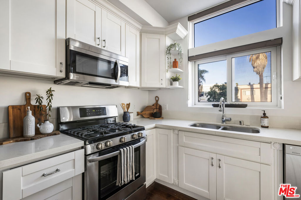 Residential for sale at 155 S Oxford Avenue 201, Los Angeles CA featuring 2 beds and 2 baths