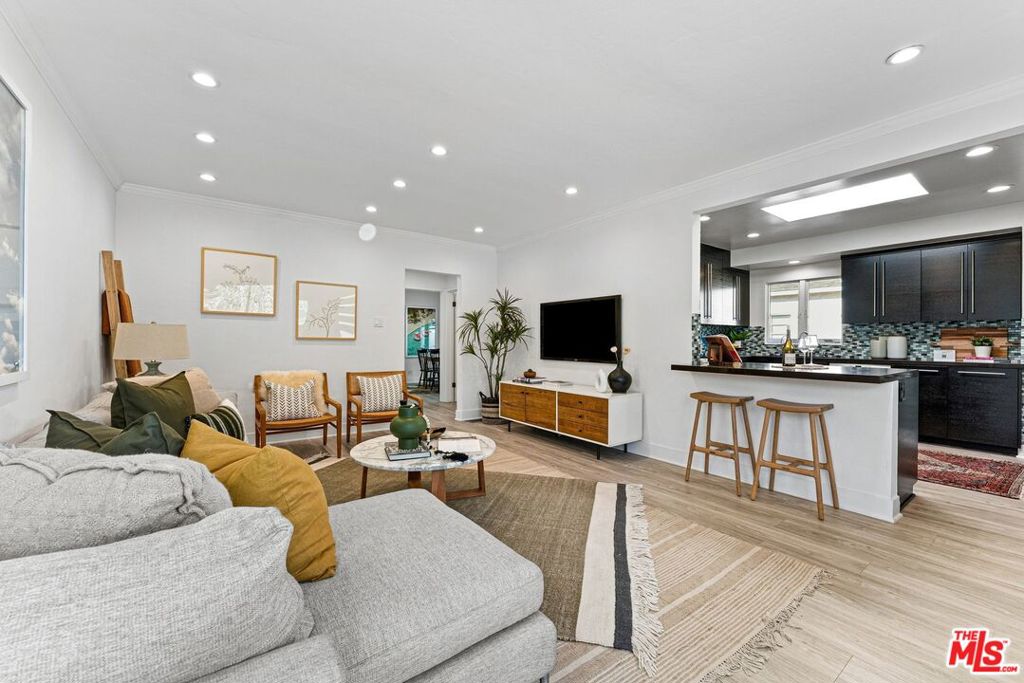 Residential for sale at 2658 34th Street, Santa Monica CA featuring 5 beds and 4 baths