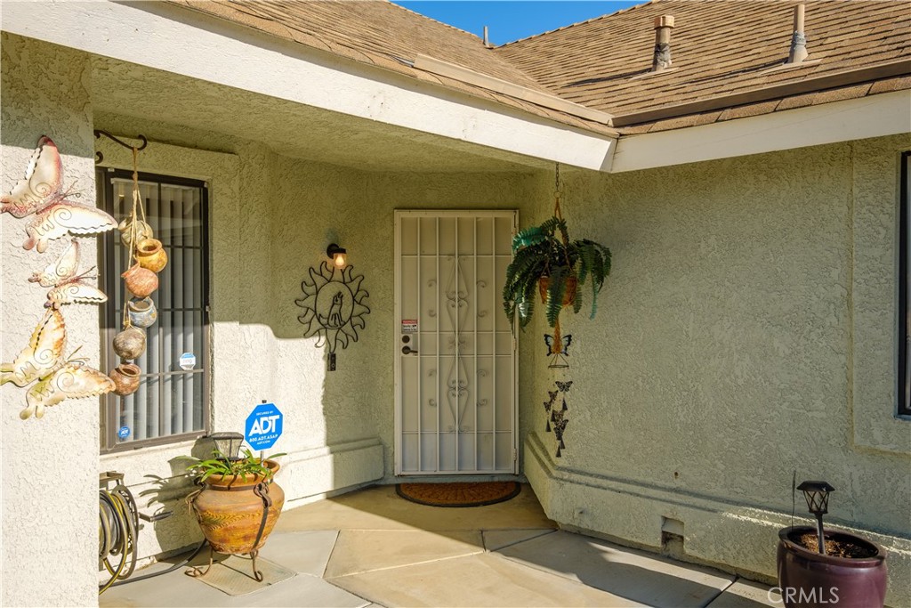 Residential for sale at 12455 Highgate Avenue, Victorville CA featuring 2 beds and 3 baths