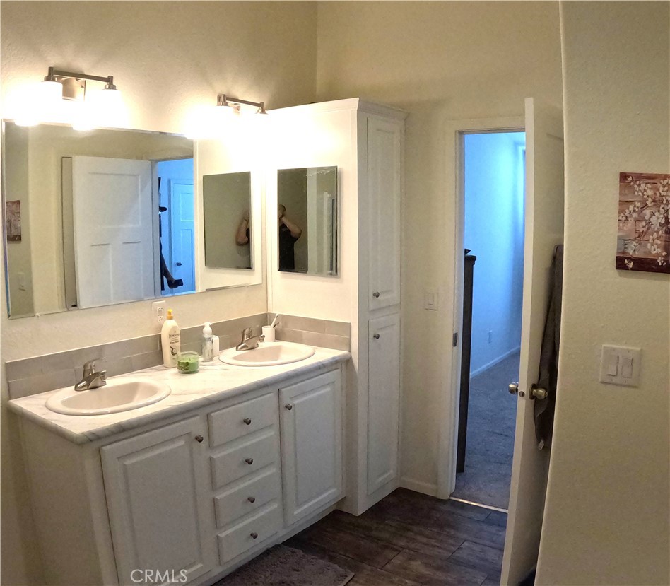 Manufactured In Park for sale at 21621 Sandia Road 130, Apple Valley CA featuring 3 beds and 2 baths