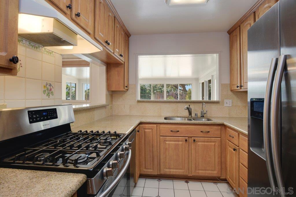 Residential Lease for rent at 5113 Wilts Pl., San Diego CA featuring 4 beds and 2 baths