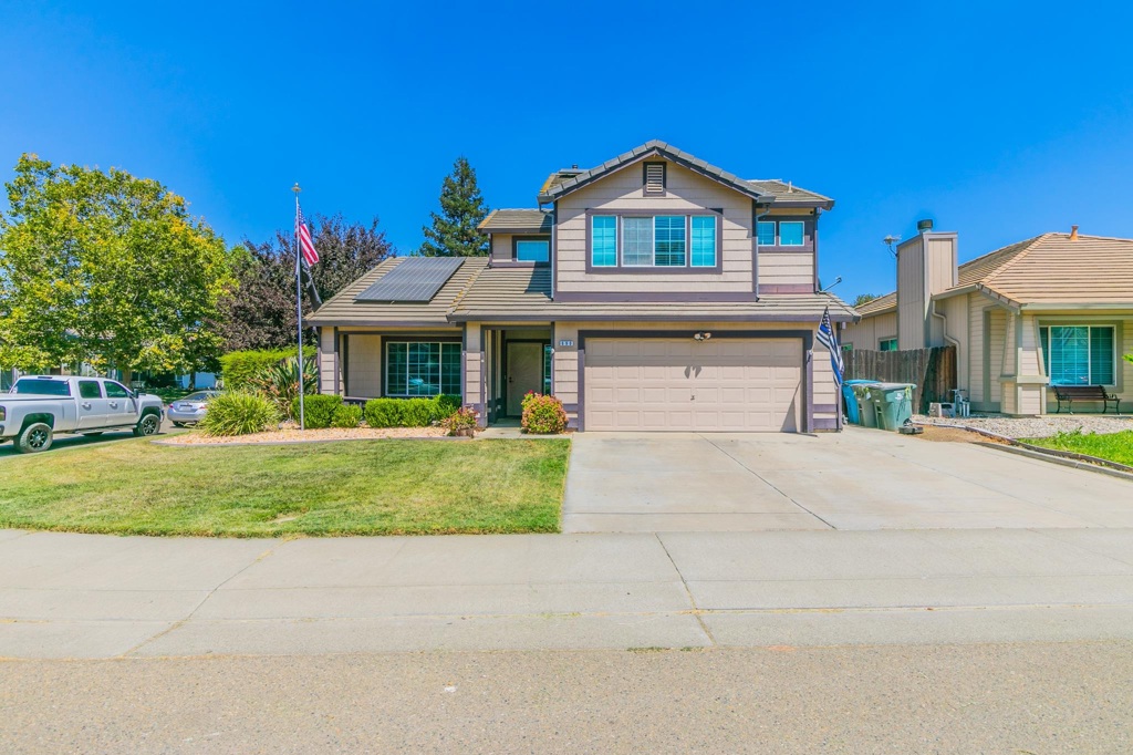 Residential for sale at 690 Woodard Way, Dixon CA featuring 4 beds and 3 baths