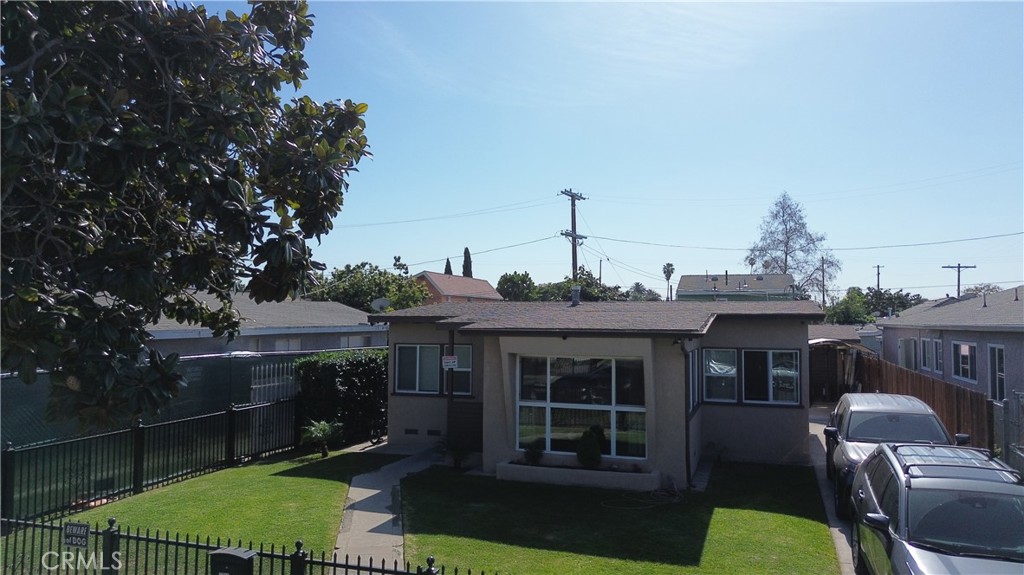 Residential for sale at 1788 W 37th Pl., Los Angeles CA featuring 3 beds and 1 bath