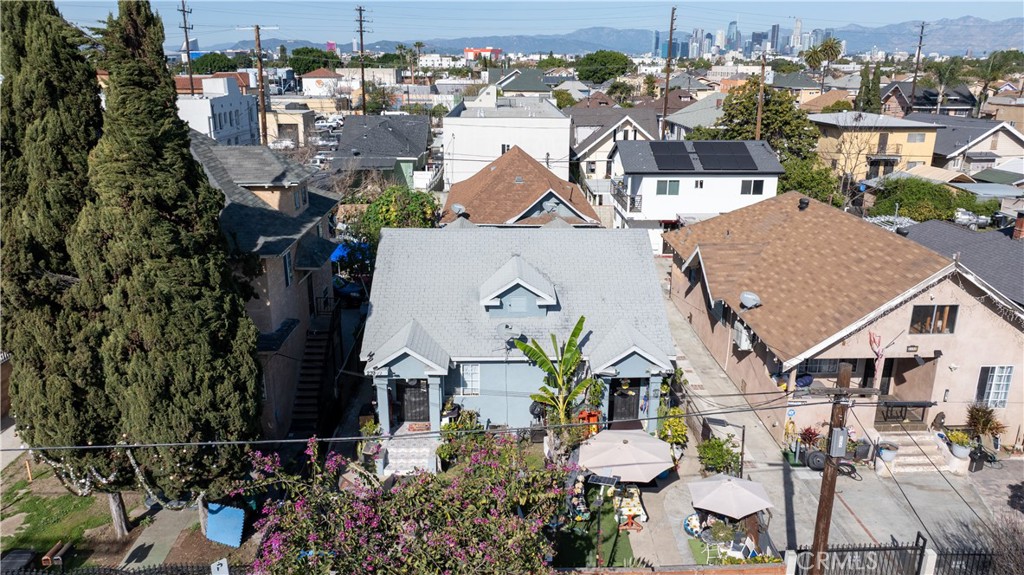 Residential for sale at 237 W 46th, Los Angeles CA featuring 5 beds and 3 baths