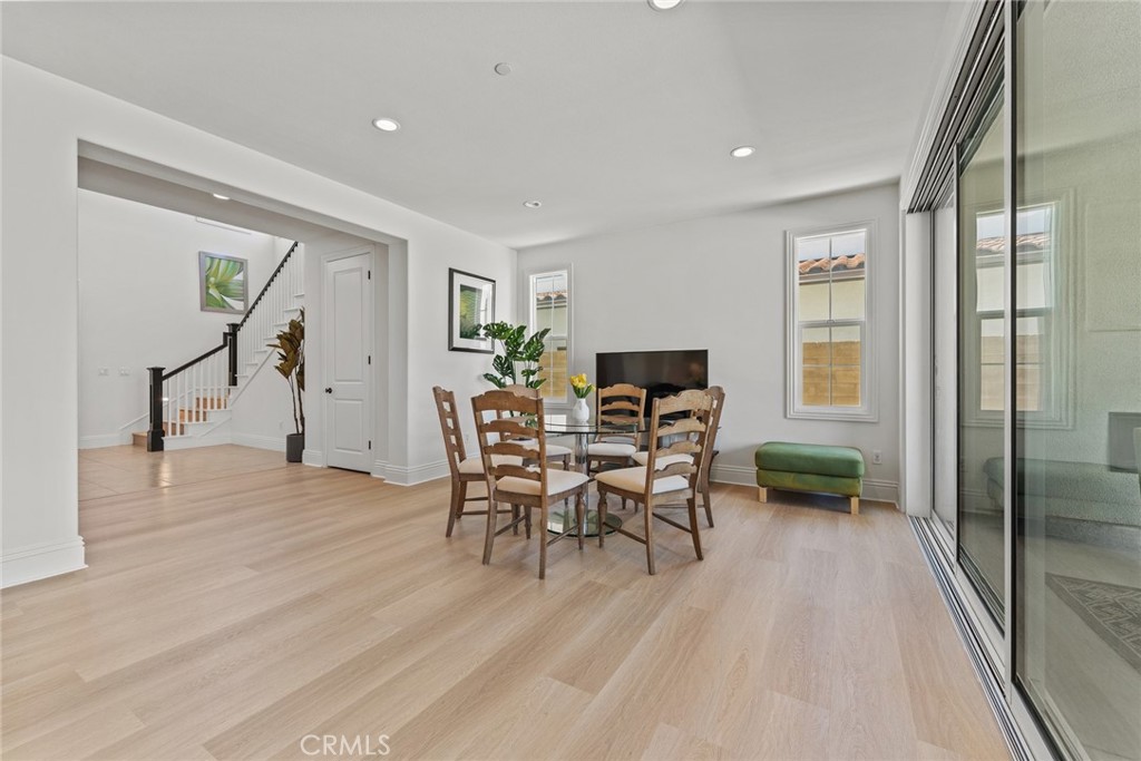 Residential Lease for rent at 115 Mustard, Irvine CA featuring 4 beds and 5 baths