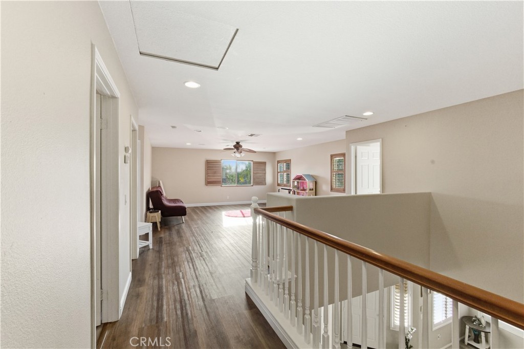 Residential for sale at 33671 Marigold, Murrieta CA featuring 5 beds and 3 baths