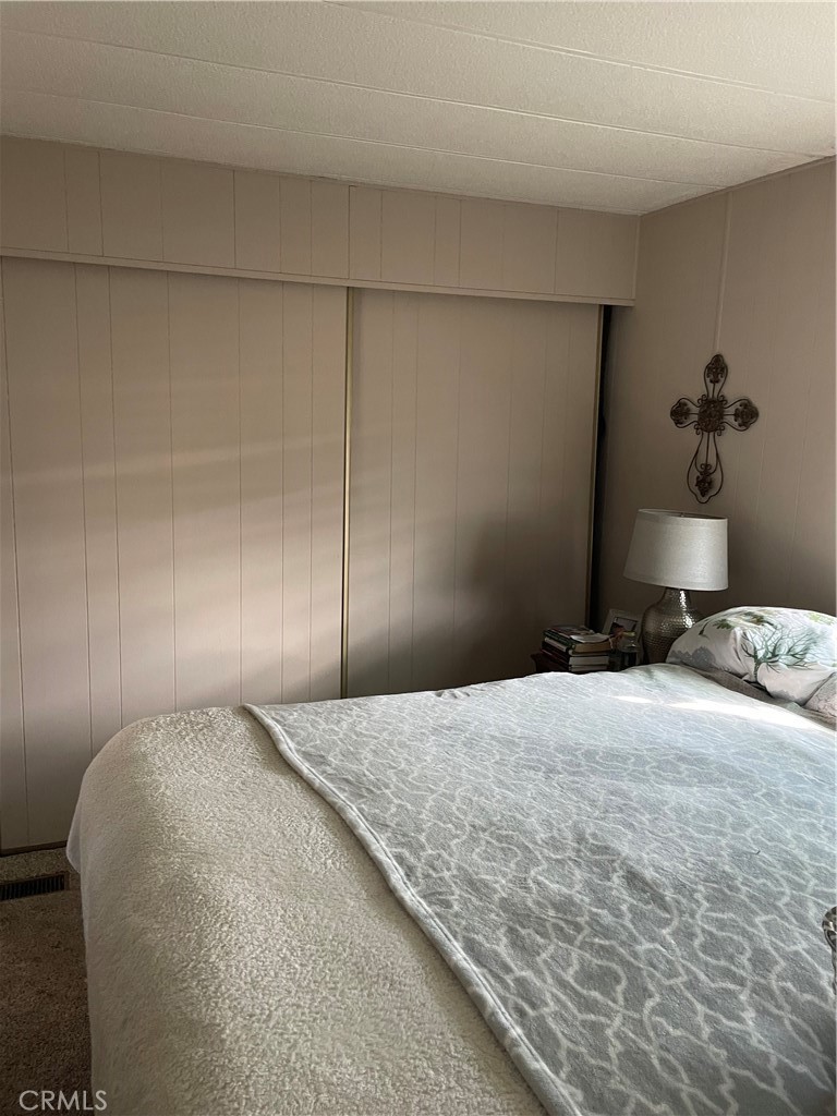 Manufactured In Park for sale at 575 S Lyon Avenue 142, Hemet CA featuring 1 bed and 1 bath