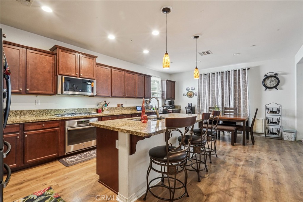 Residential Lease for rent at 6562 Crescendo Court, Eastvale CA featuring 4 beds and 3 baths